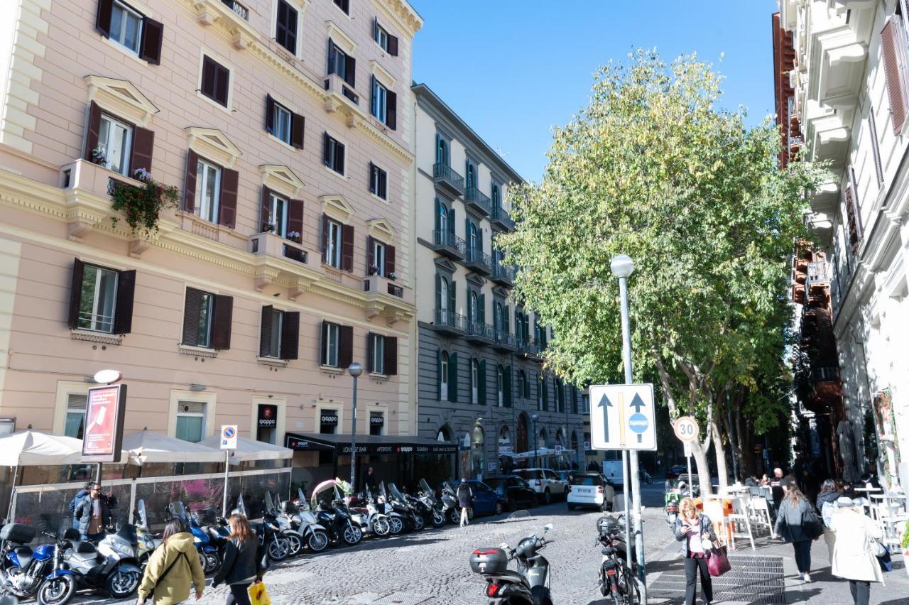 מלון Bernini House נאפולי מראה חיצוני תמונה