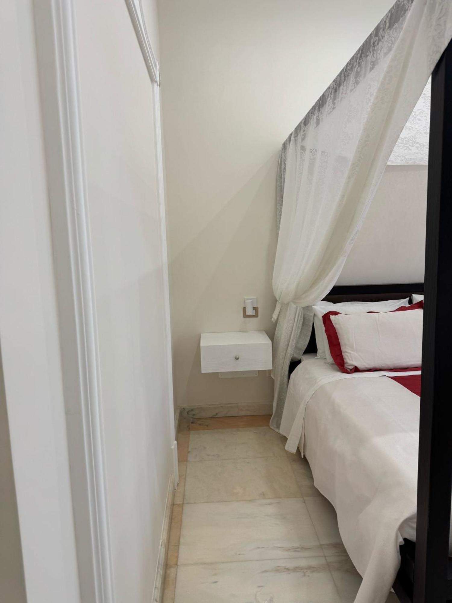 מלון Bernini House נאפולי מראה חיצוני תמונה